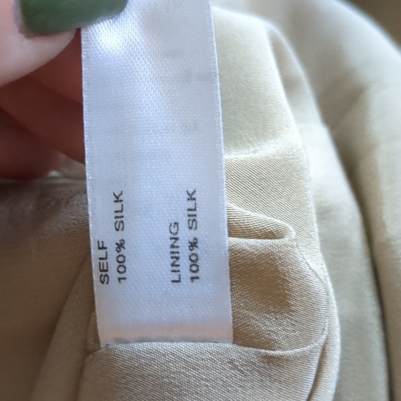 CAROLINA HERRERA* 100% silk beaded faux cowl sleeveless mid length size 12 dress - Picture 15 of 17